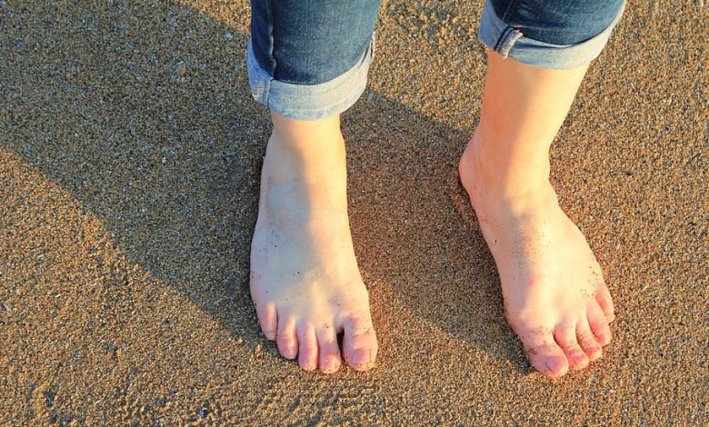 How to remove thick dead skin from feet? The 7 Best Ways to Remove Dead Skin from Feet