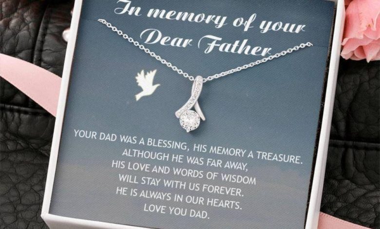 Personalize your mother’s jewelry